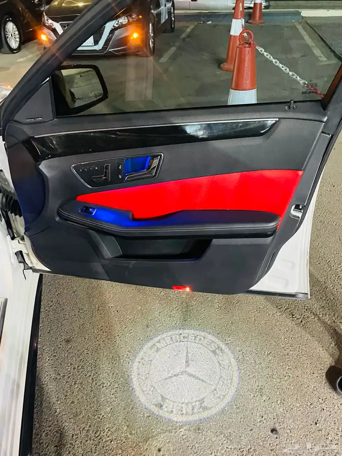 مرسيدس E500 2011 7