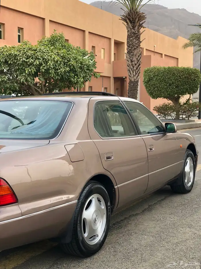 لكزس LS 400 سعودي بلد 17