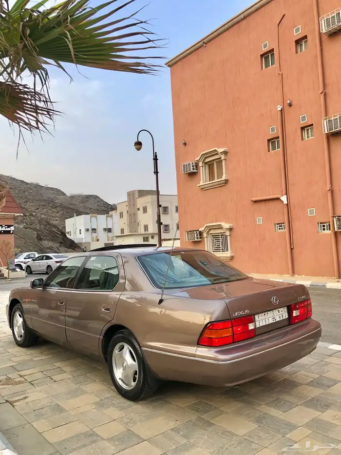 لكزس LS 400 سعودي بلد 5