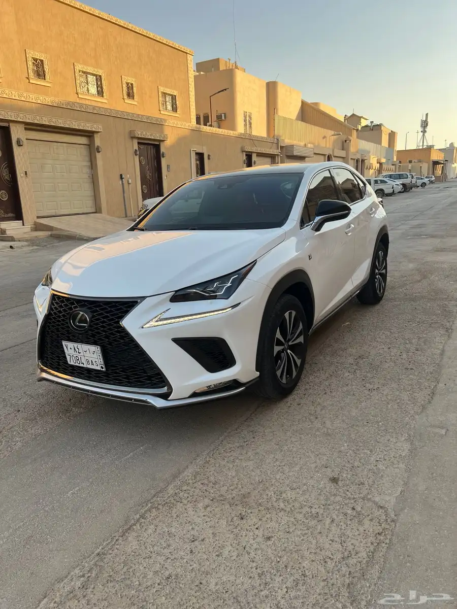 لكزز nx 300 اف اسبورت 7