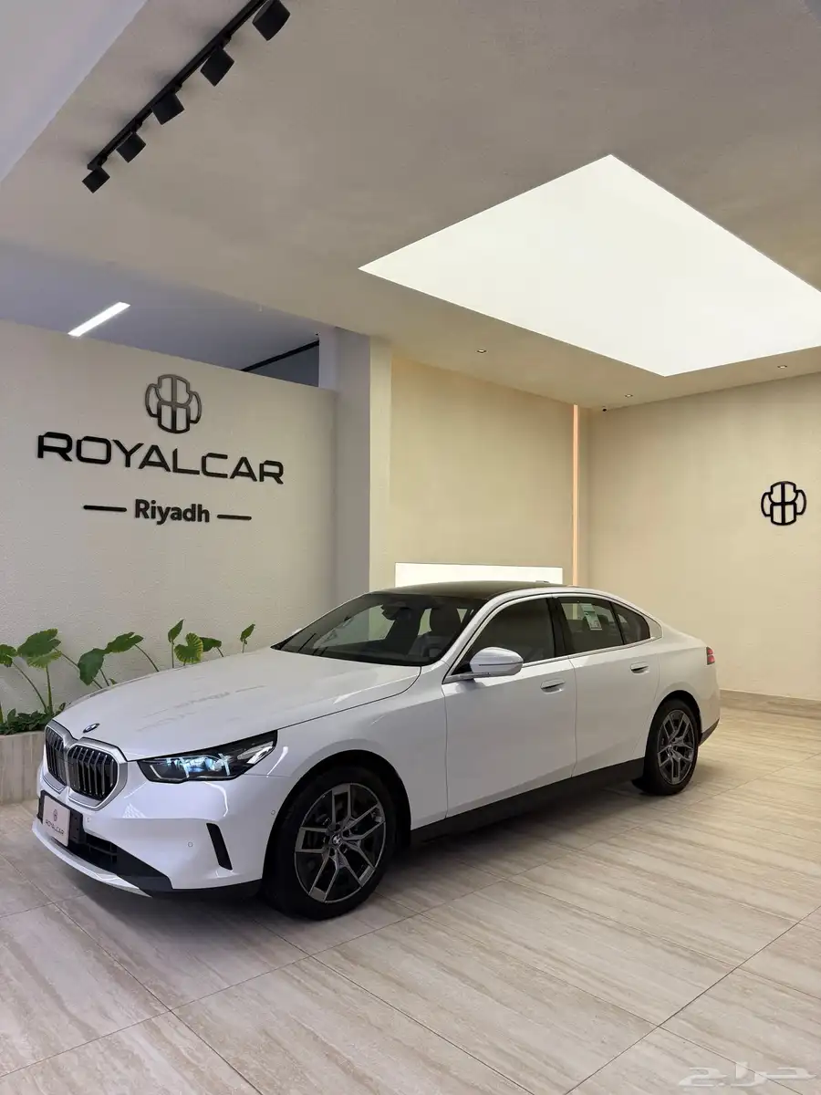bmw 520i 2024 index