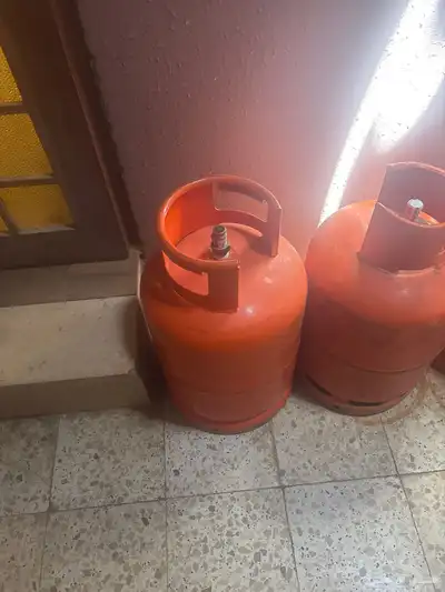 سرندل غاز ثنتين وعندي مكنسه حقت المكيت 1