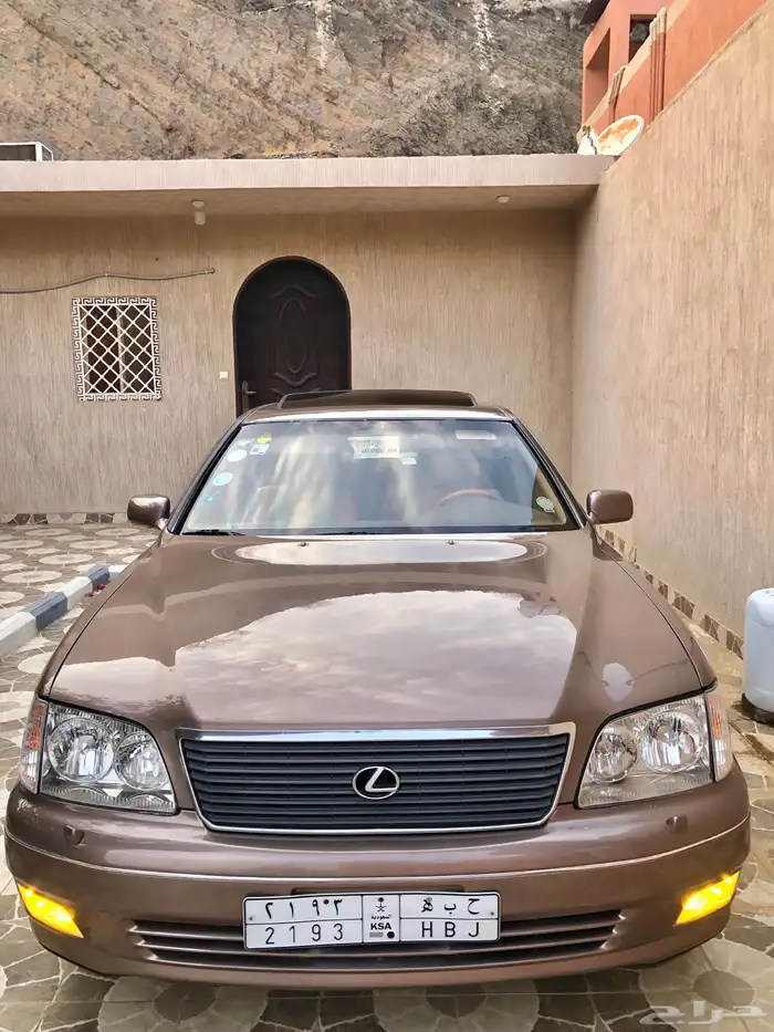 لكزس LS 400 سعودي بلد 27