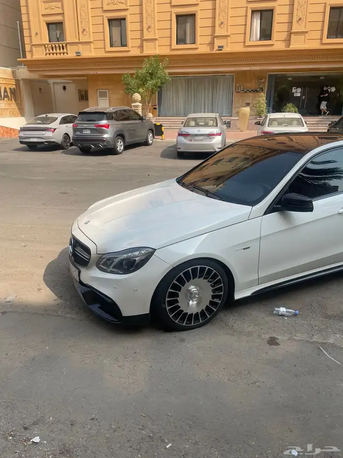 مرسيدس E500 2011 18