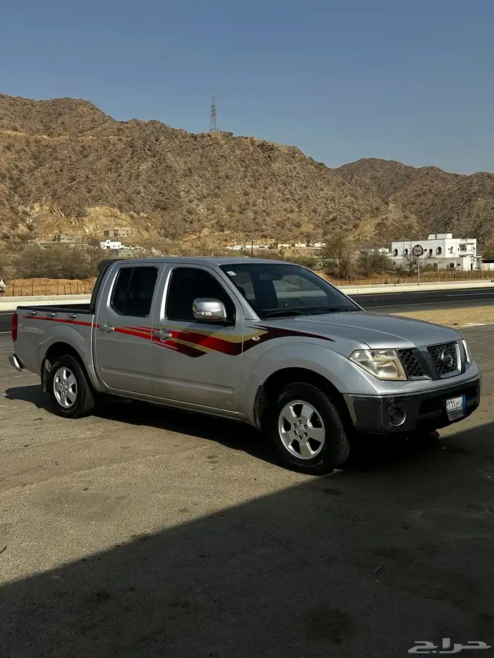 نافارا نيسان موديل 2011 SE 2