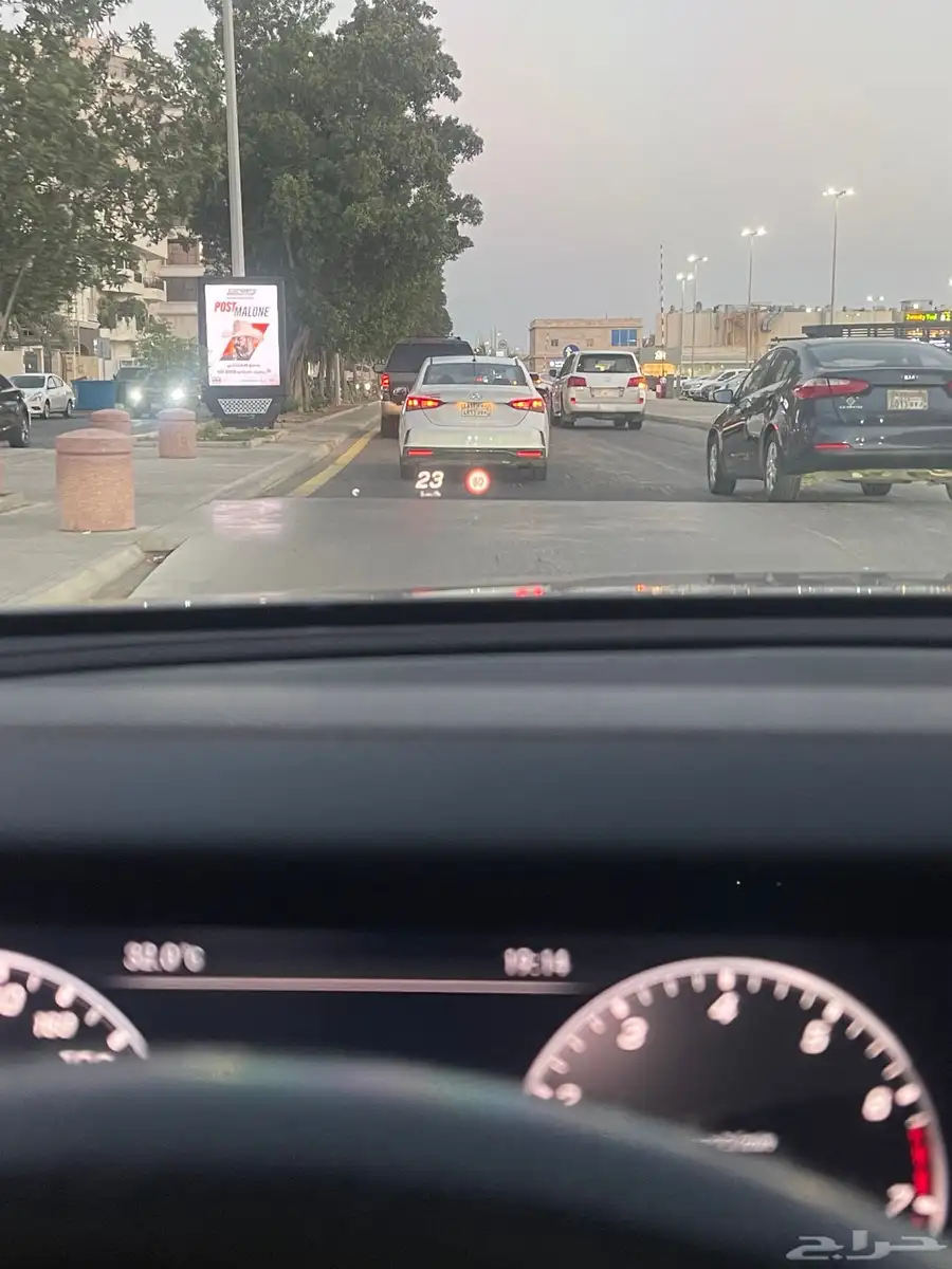 مرسيدس E300 2018 (نظيف) 23
