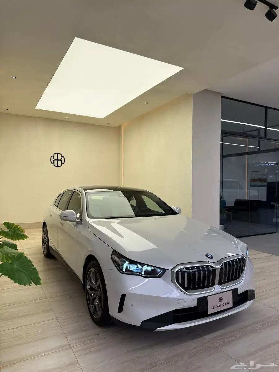 bmw 520i 2024 index