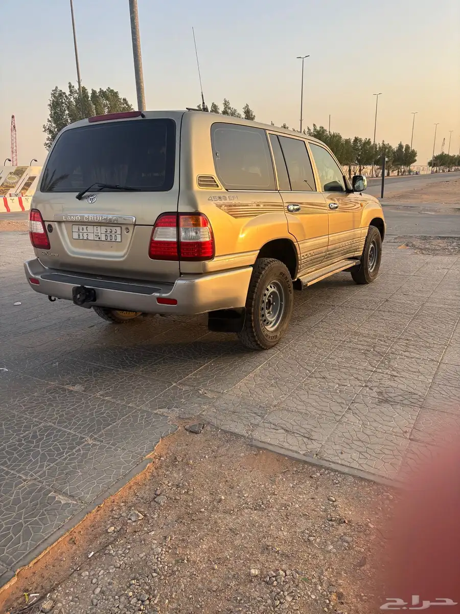 جيب جكس الفين وسبعه شرططط قير ومكينه وشواصي وبدي مارش 1