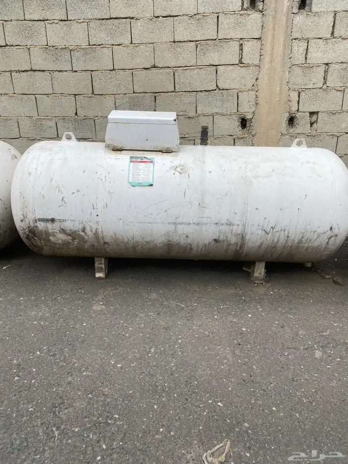 خزانات غاز 2000 لتر 1