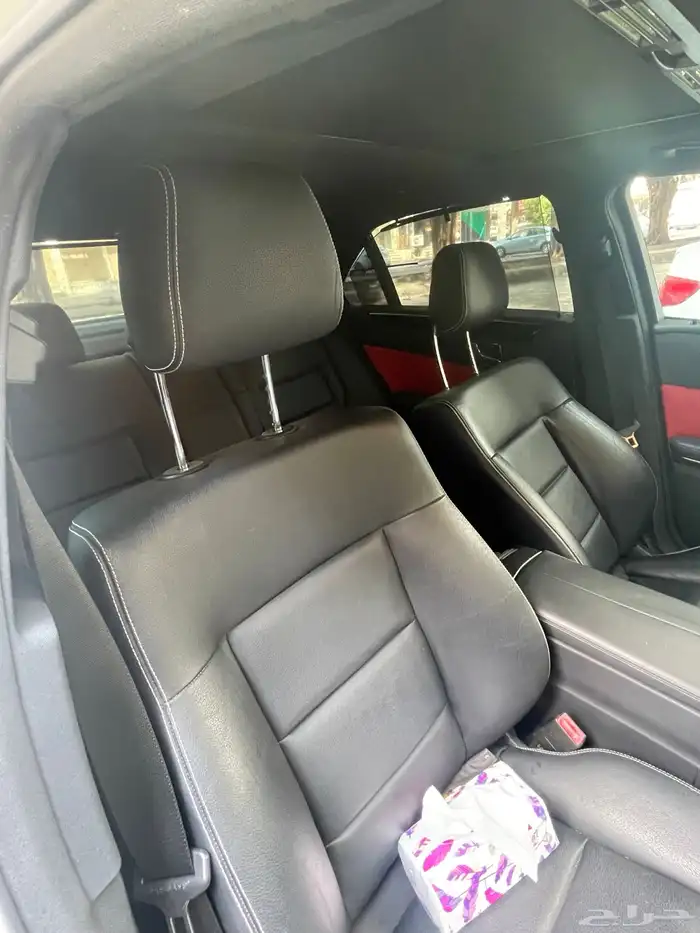 مرسيدس E500 2011 26