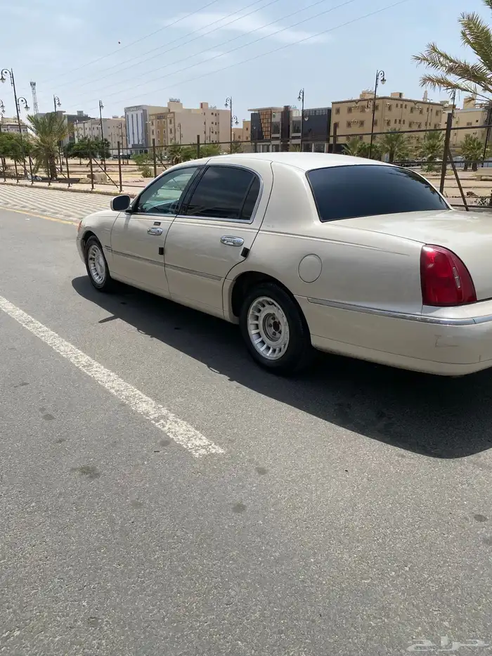 فورد لونكن 1