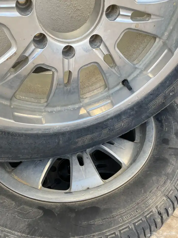 جنوط جمس مقاس 20   8 مسامير  طقم4 جنوط نضيفه بوية بلدها 0