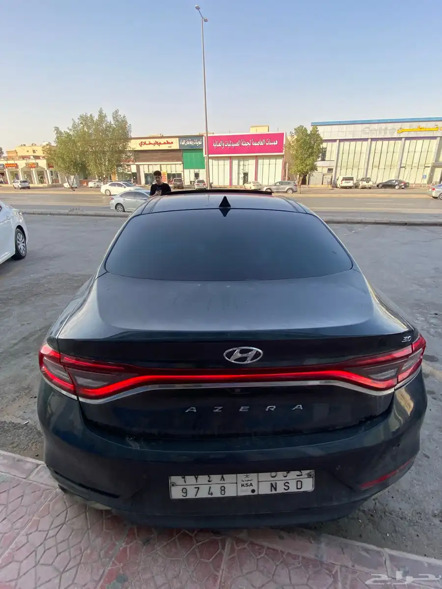 ازيرا 2018 مكينه 3.0 7