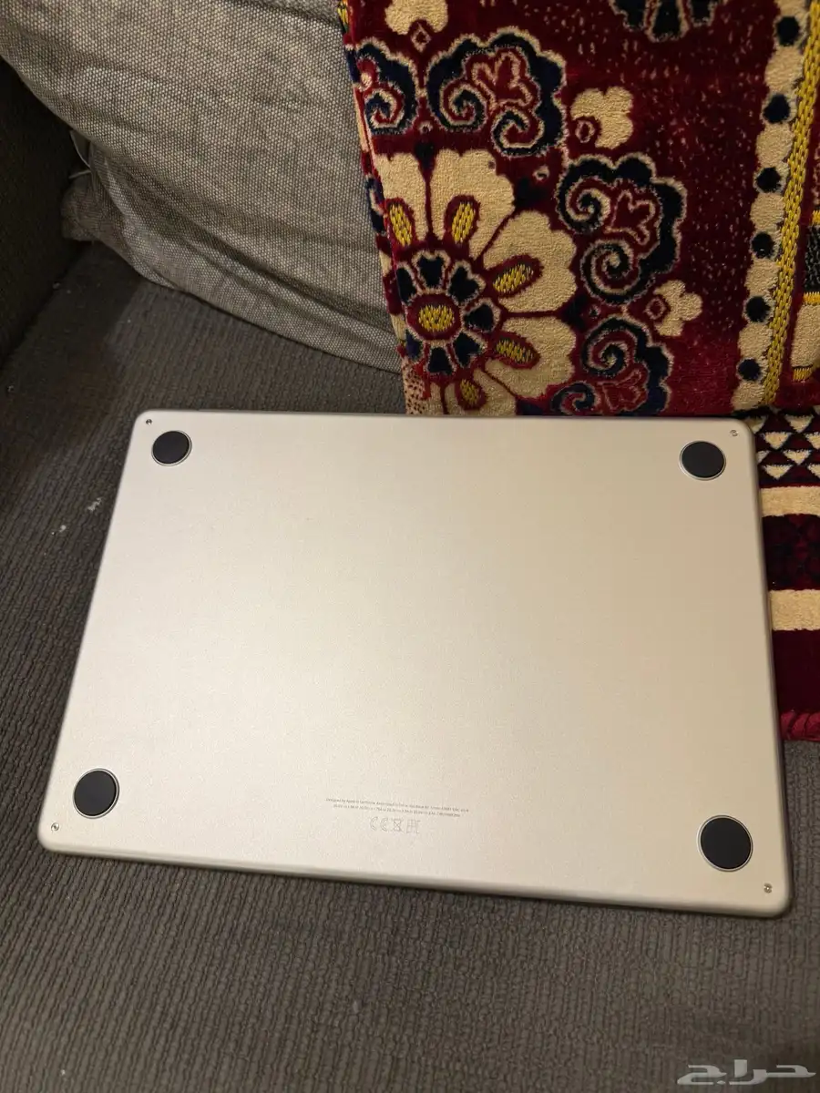 MacBook Air M2 2