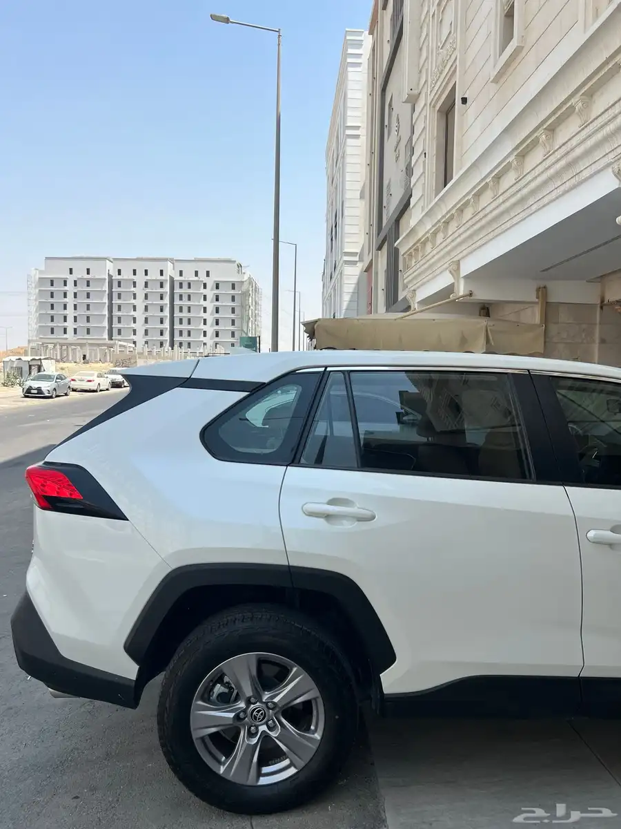 تويوتا راف فور 2023 دبل وكاله 11