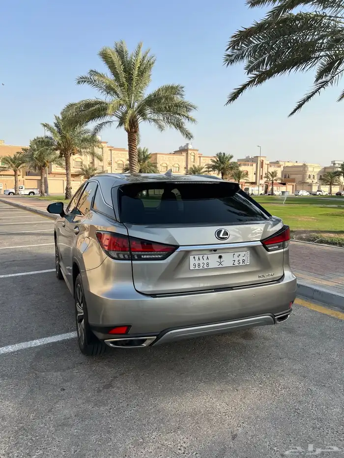 لكزس RX350. 2021 16