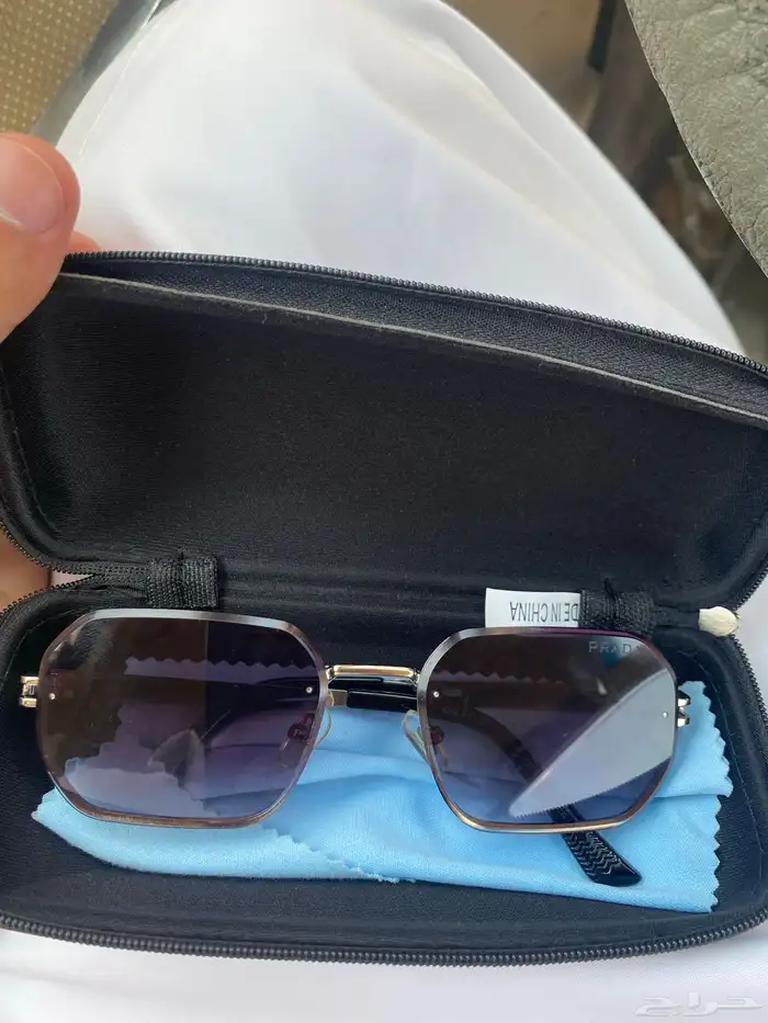 نظارات ماركة برادا PRADA 1
