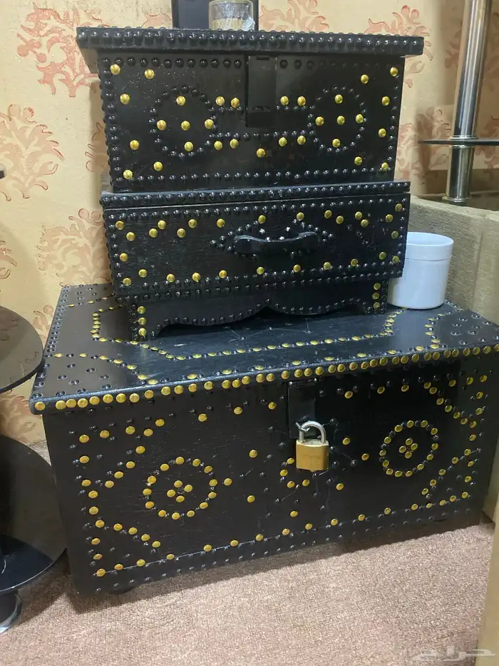 صندوق خشب ترات قديم عدد 2 0