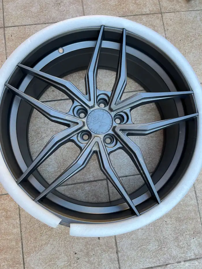 طقم جنوط مقاس 20 Ferrada Mercedes AMG 0