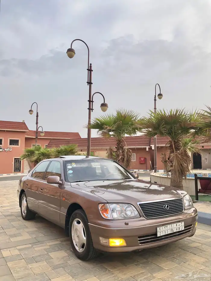 لكزس LS 400 سعودي بلد 9
