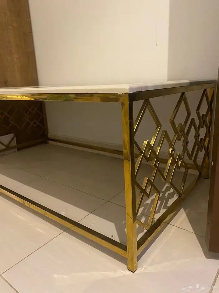 طاولات تقديم 4