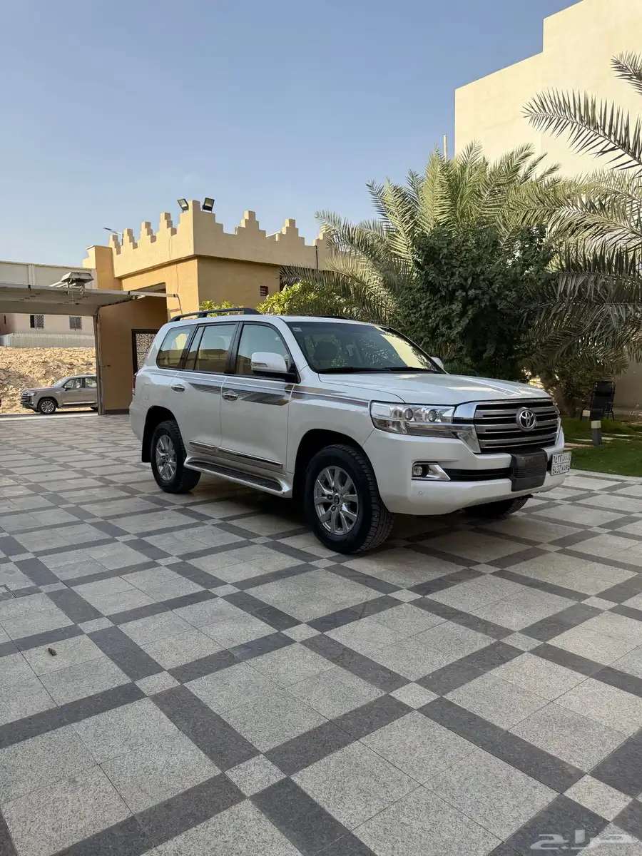 لاندكروزر GX.R 2016 وارد اليحيا index