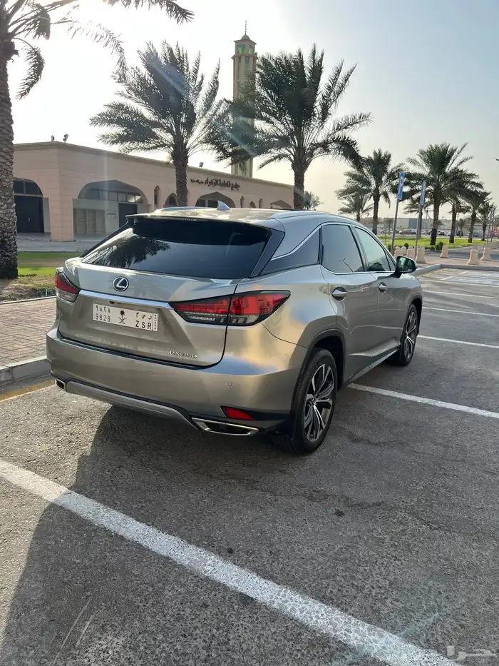 لكزس RX350. 2021 6