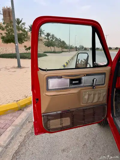 للبيع جمس موديل 78 قير عادي مفحوص مجدد 21
