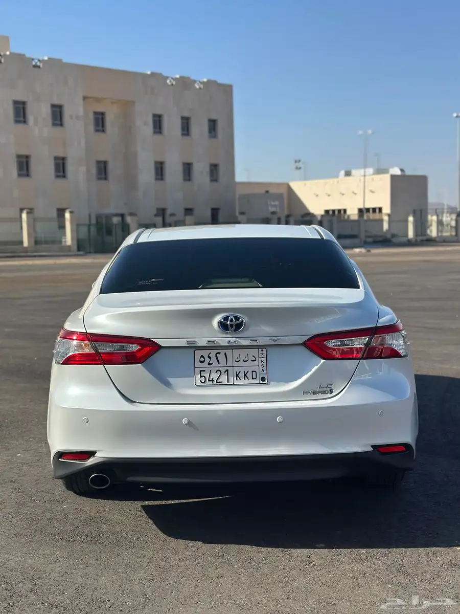 كامري 2019 هايبرد LE مطور 14