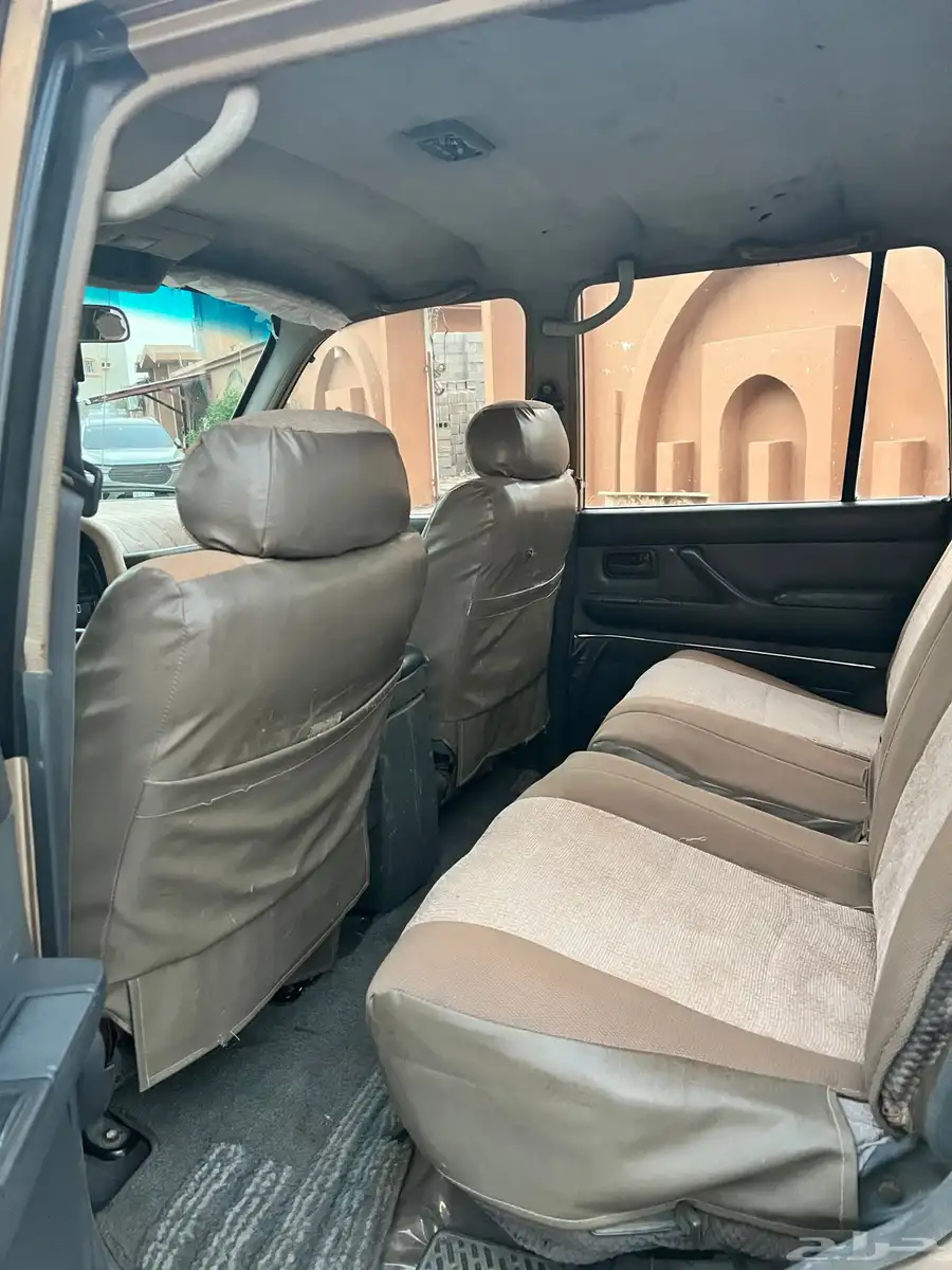 صالون VXR نظيف جدا 10