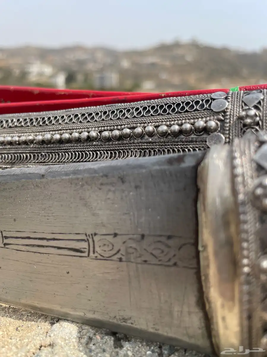 جنبيه جنوبيه قديمه السله نافعي والصب فضه عالشرط 7