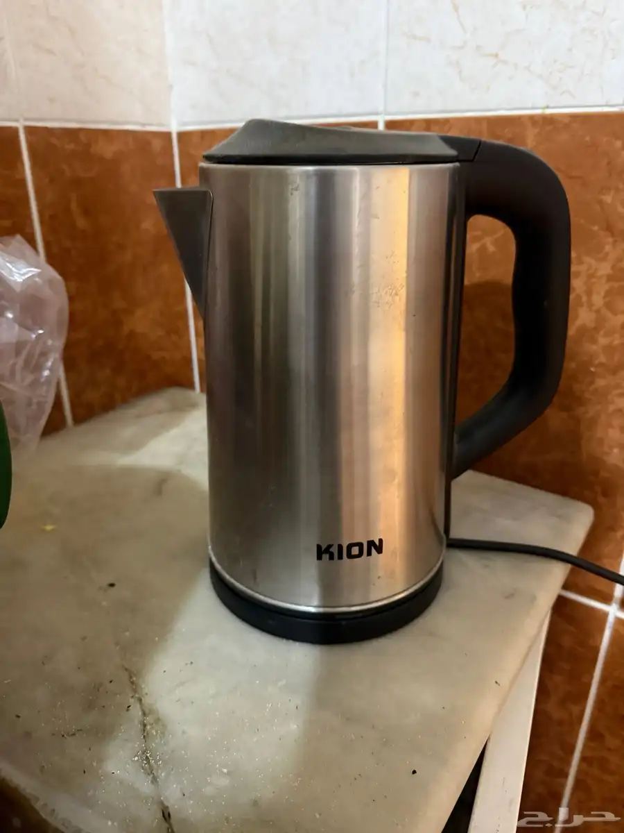 ثلاجة KMC استخدام شبه جديده   اثاث 14