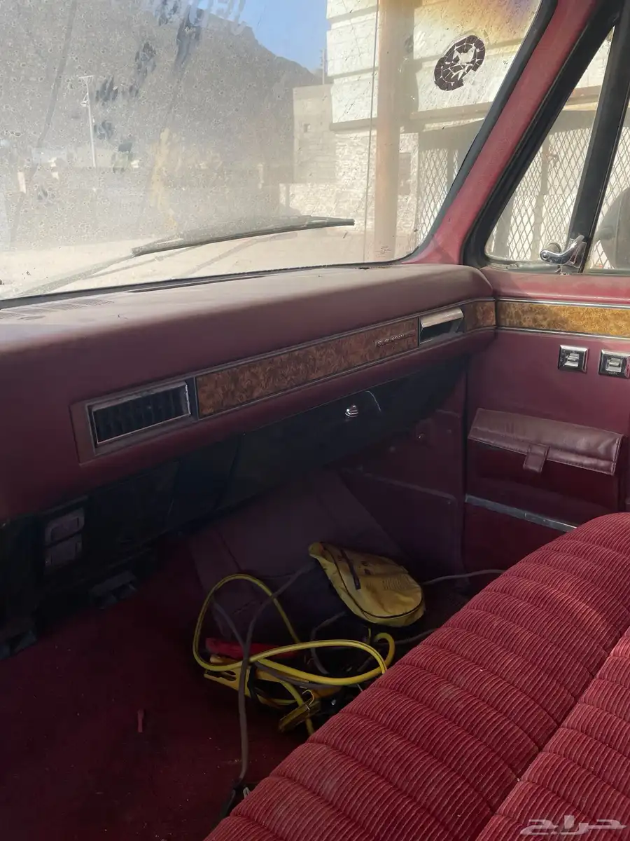 جيمس 1990 فل كامل للبيع المطلوب 18 000  وقابل للتفاوض 9