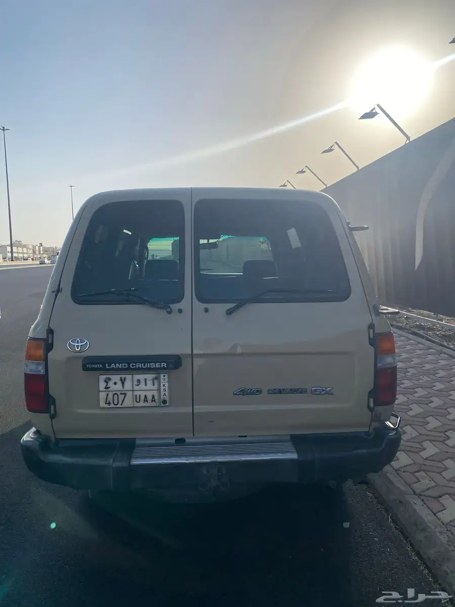 جيب صالون بيج 96 يحمل لوحه مميزه 11