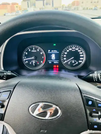 توسان 1600 cc وكاله بدون ملحوظه 8