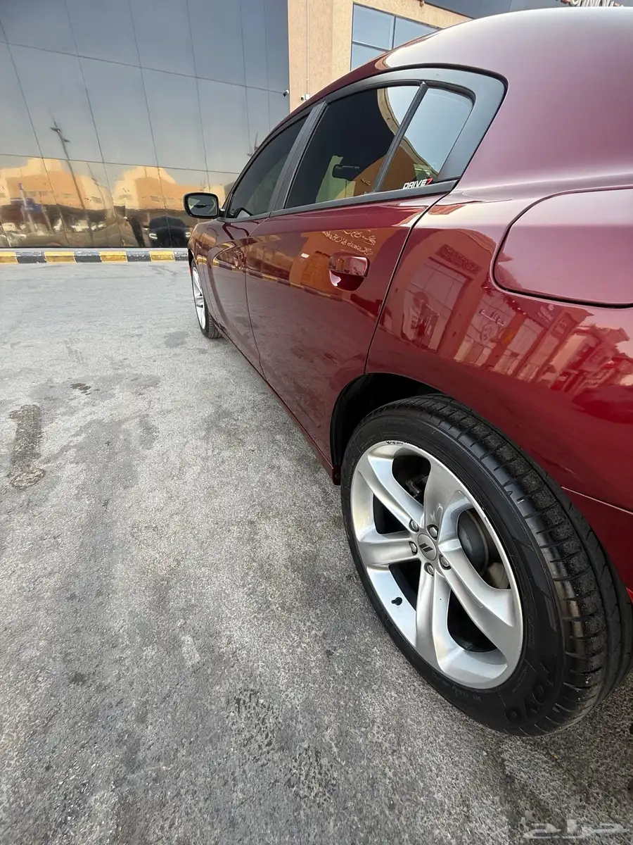 تشارجر 2018 SXT PLUS فل كامل 6 سلندر 10