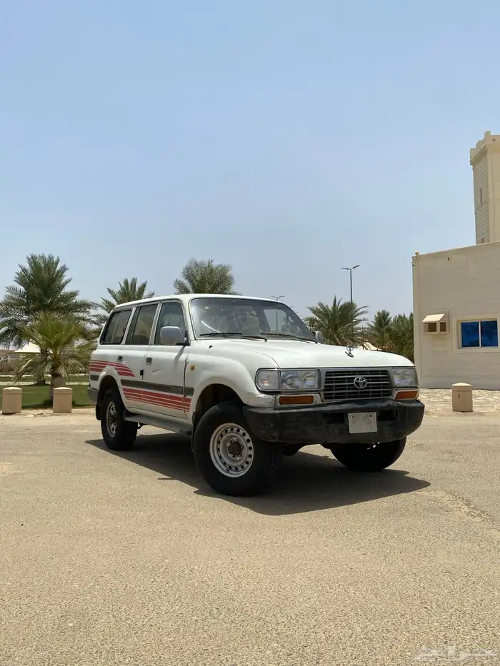 جيب لاندكروزر صالون موديل 1990 Gx 0