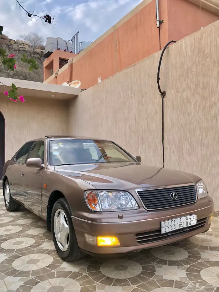 لكزس LS 400 سعودي بلد 2