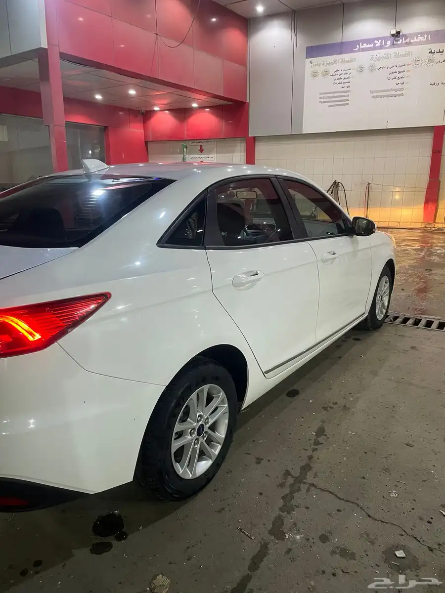 فورد اسكورت 2020 للبيع index