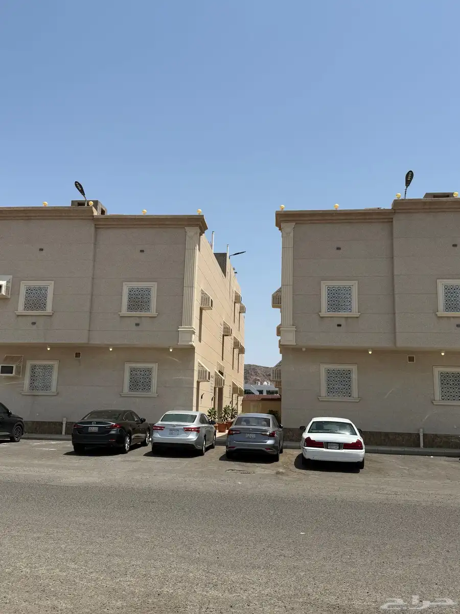 للبيع عمارتين سكنية 16 شقة بالعزيزية خلفية الامام بخاري 1