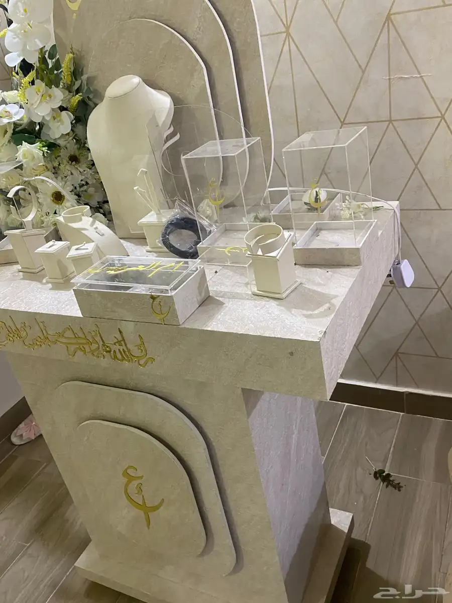 للبيع مستخدمة إلى مرة واحدة 3