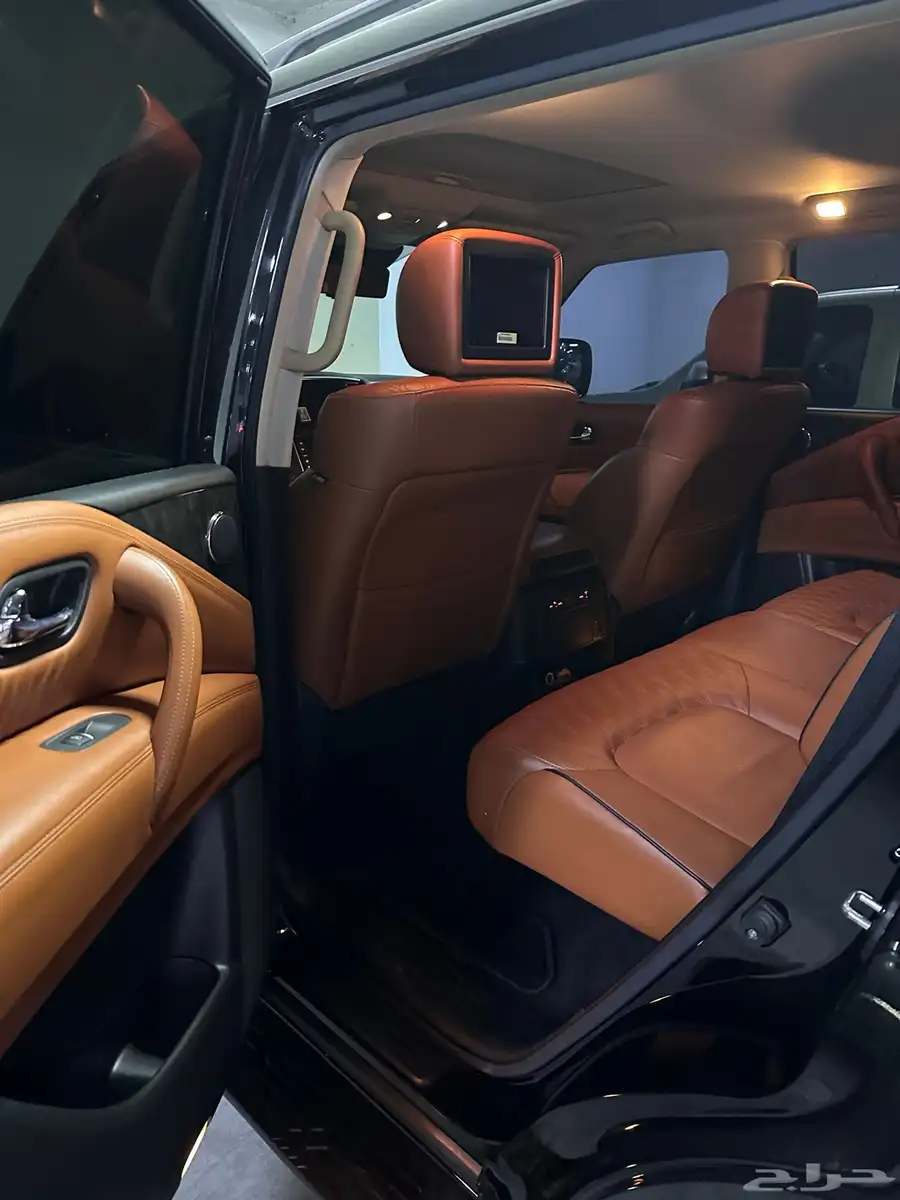 نيسان باترول بلاتينيوم V8 موديل 2020 8