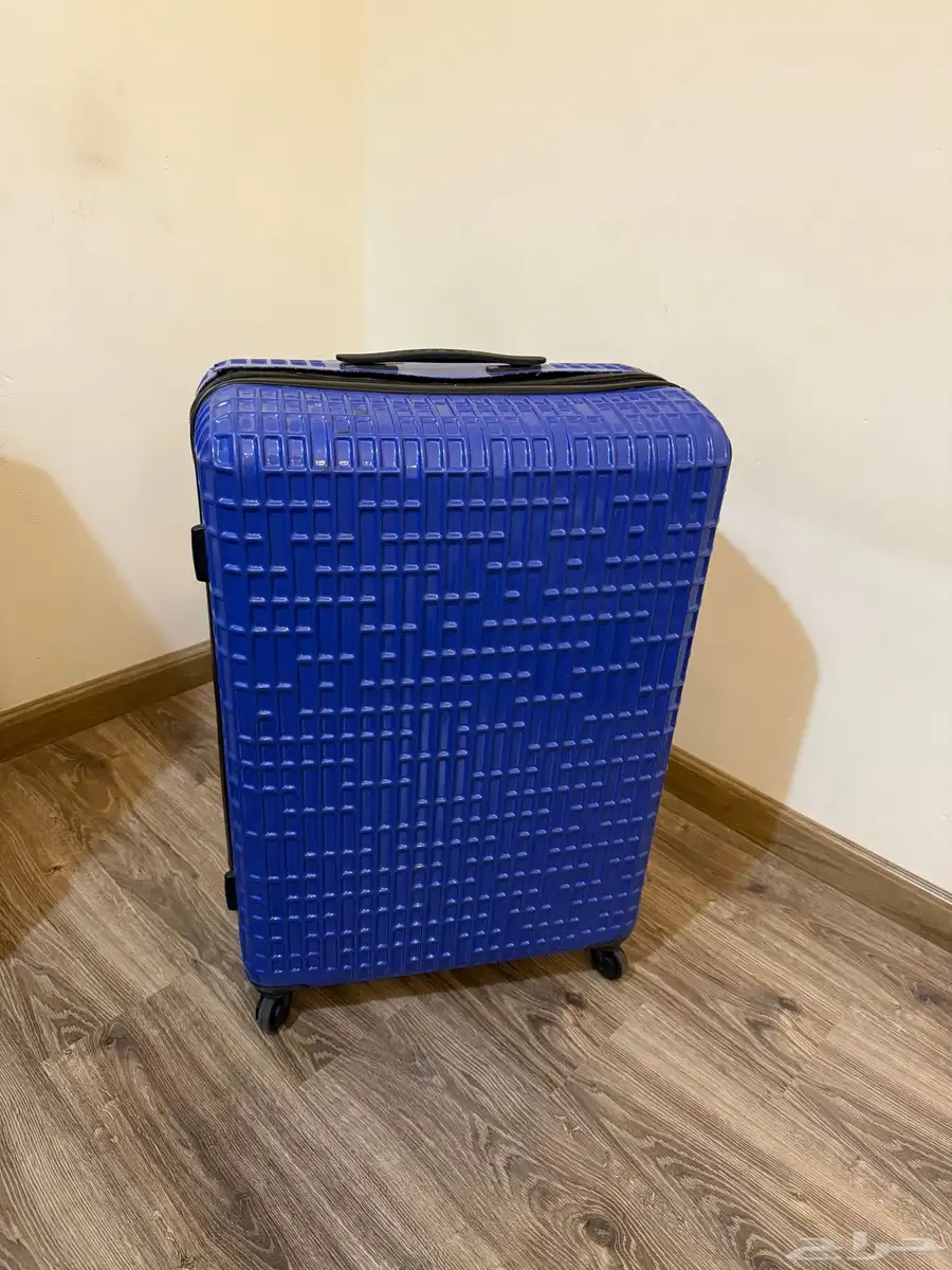 طقم شنطة سفر لون أزرق مميز 13
