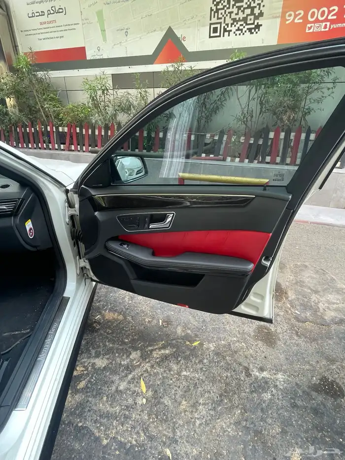 مرسيدس E500 2011 28