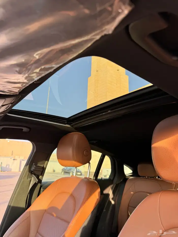 مرسيدس GLC2021 فل كامل 15