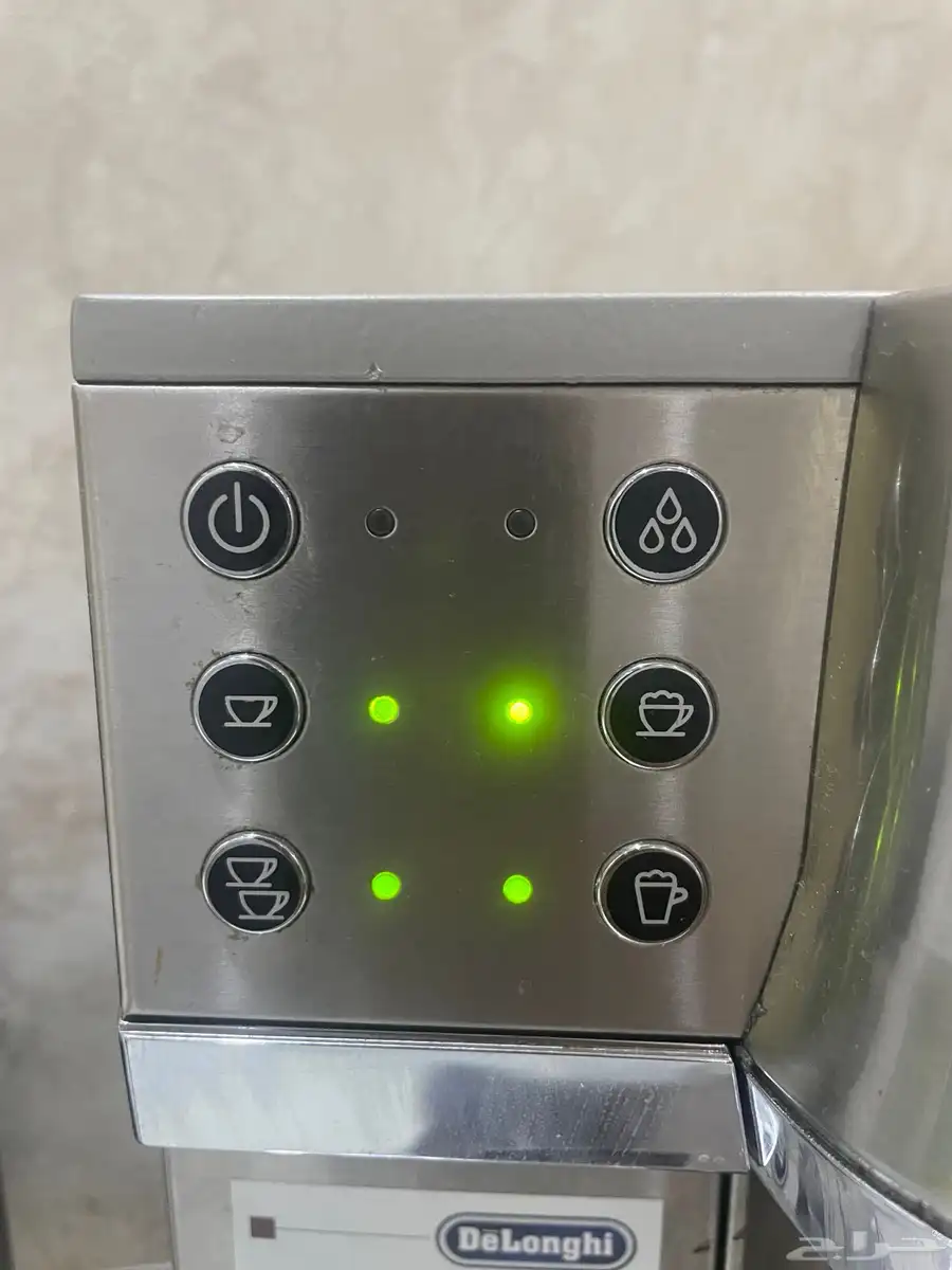 ماكينة قهوة DeLonghi EC860   مطحنة KG79 بحالة ممتازة 6