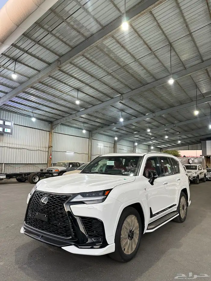 لكزس LX600 اف سبورت سعودي اصفار 0