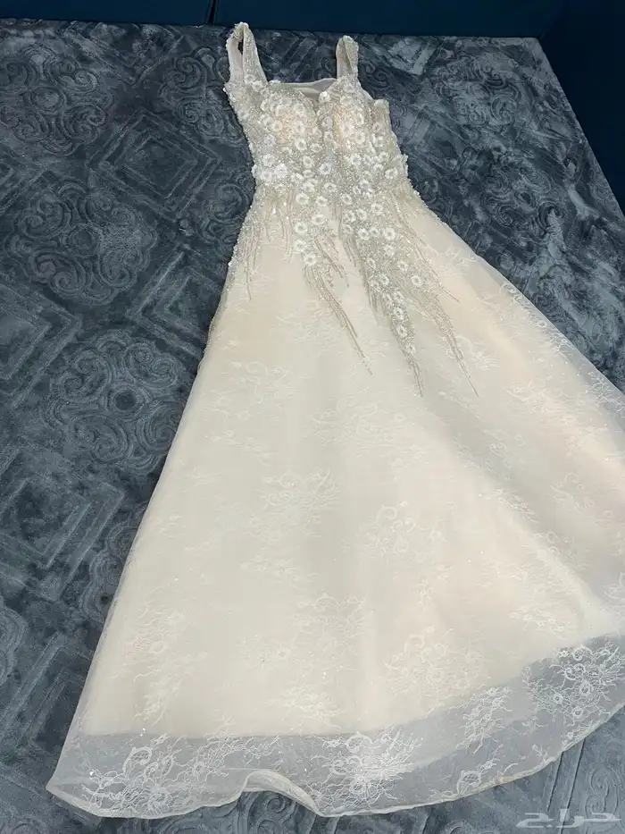 فستان سهرة فخم للمناسبات 1
