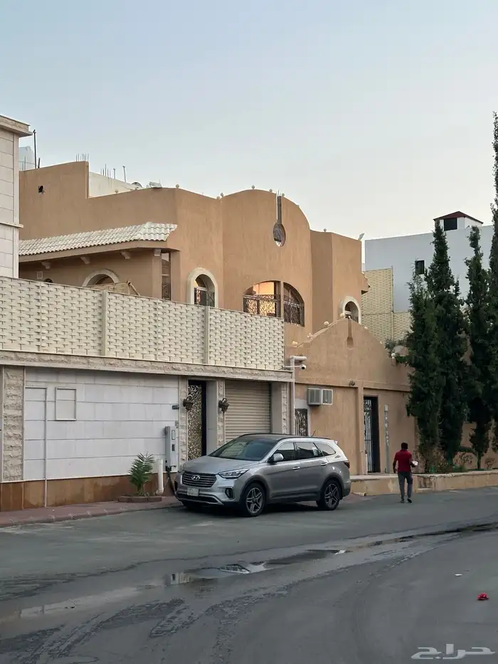 فيلا مؤثثة بالكامل للبيع 0