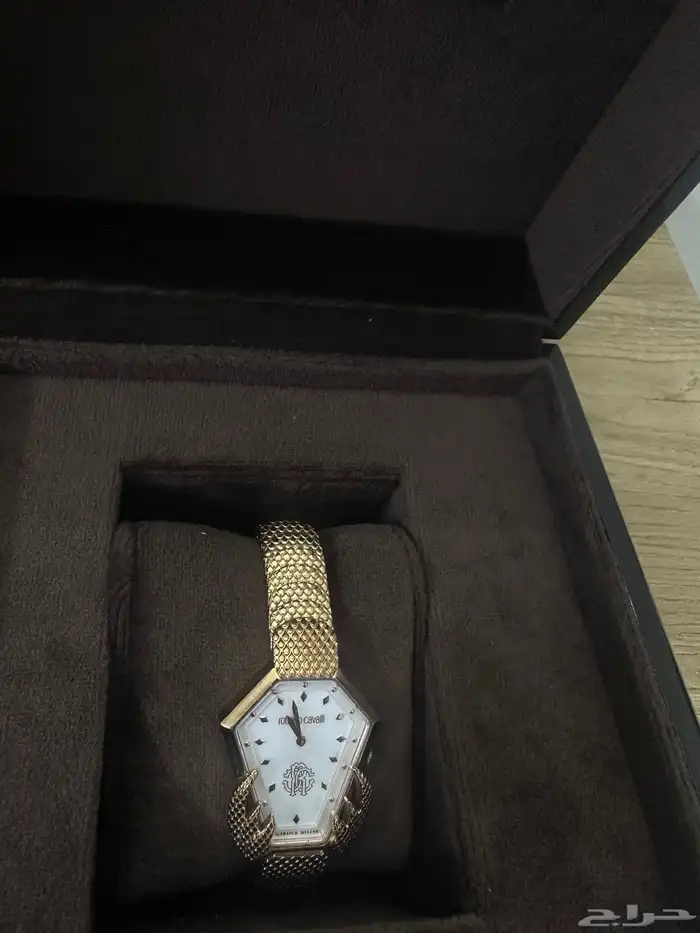 ساعات روبورتو كافلي 4